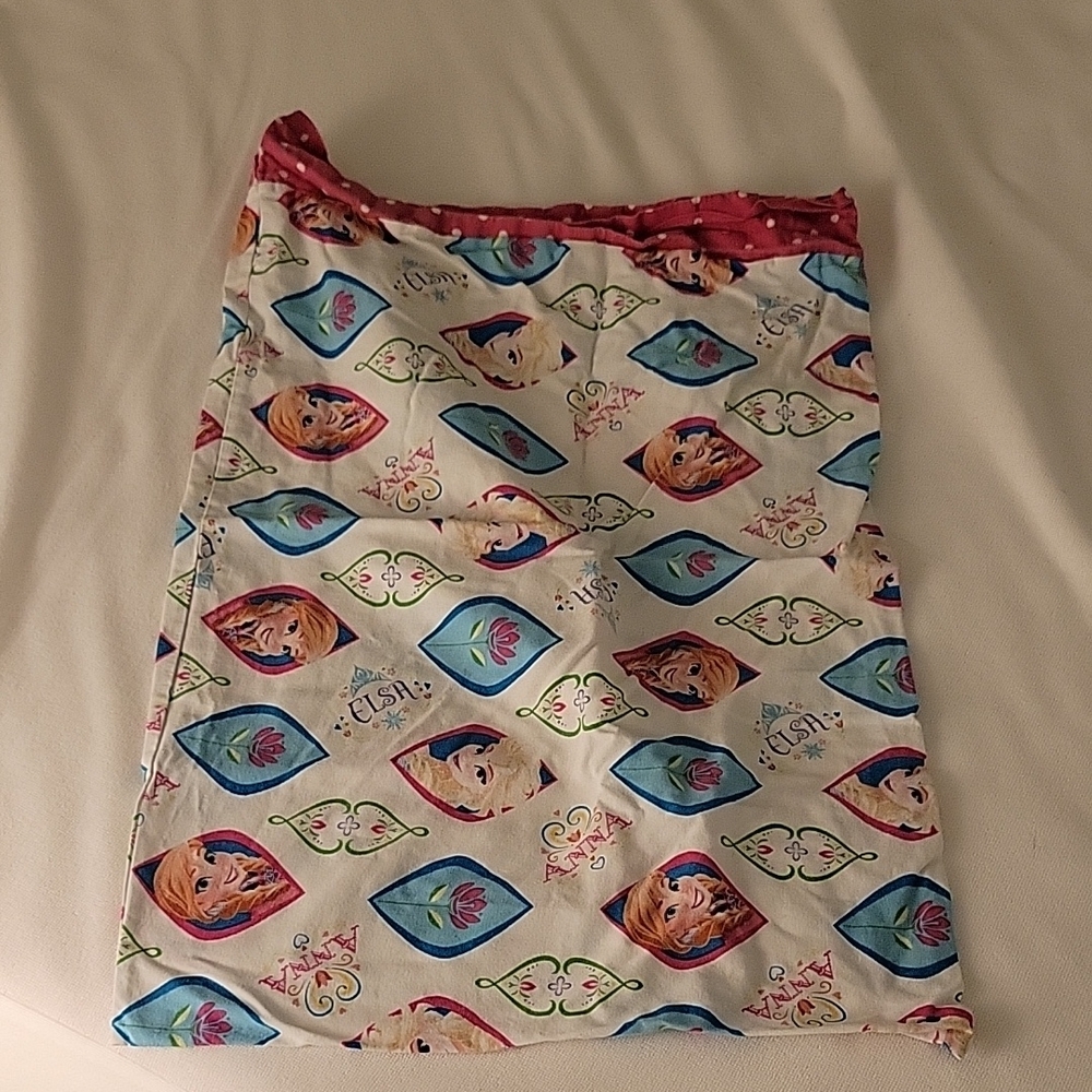 Disney Frozen Themed Toddler Pillow Case - Multicolor